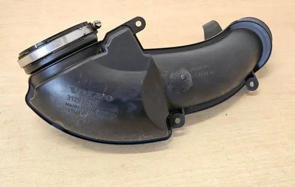 Volvo V40 Intake resonator 31293547