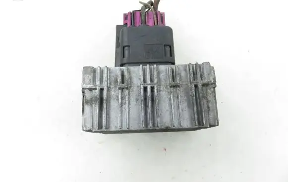 Opel Vectra C Glow plug pre-heat relay 51299018A 55354141
