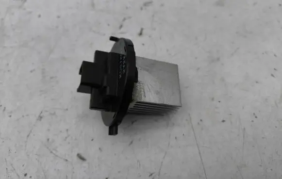 Mazda CX-5 Heater blower motor/fan resistor KD47A032Y22