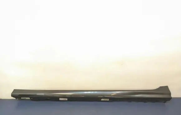 BMW 3 G20 G21 Foot area side trim 8069381