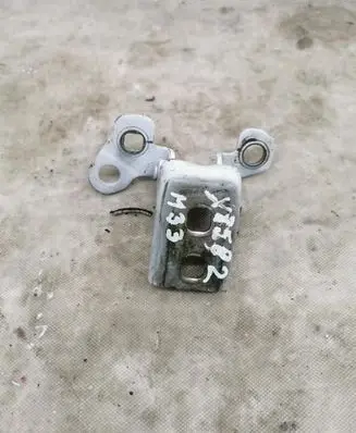 Renault Zoe Rear door upper hinge 16999R