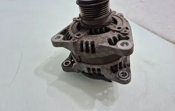 Chrysler Voyager Generator/alternator 04868429AD