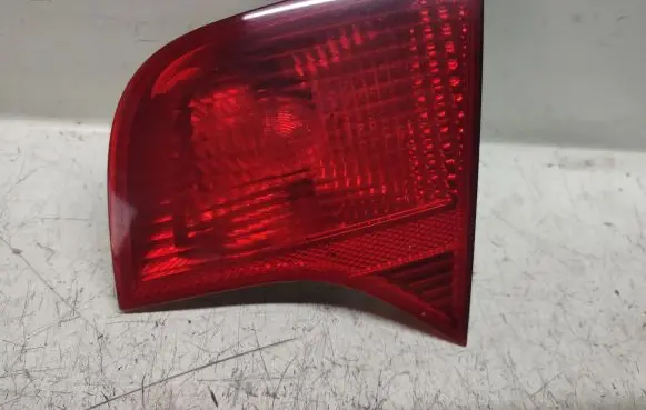 Audi A4 S4 B7 8E 8H Tailgate rear/tail lights