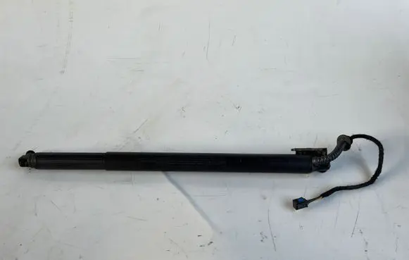 KIA Sportage Tailgate/trunk strut/damper 81770D9100