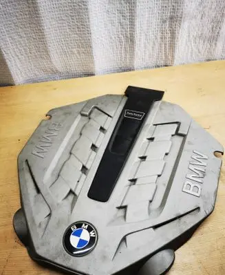 BMW 7 F01 F02 F03 F04 Engine cover (trim) 7577456 7577459