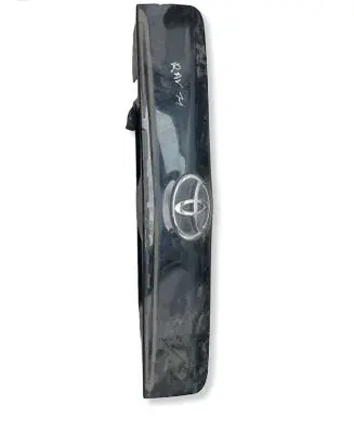 Toyota RAV 4 (XA30) Trunk door license plate light bar 7680142040 7680142070