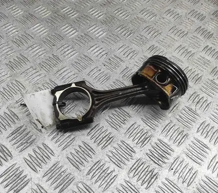 Piston