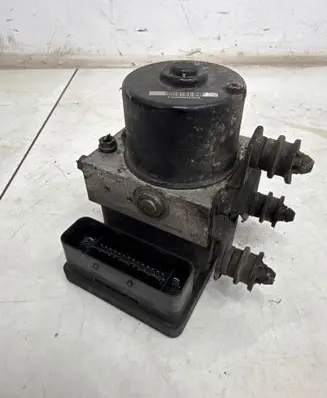 Volkswagen Golf V ABS Pump 1K0907379AC 00005305H0 10096003593
