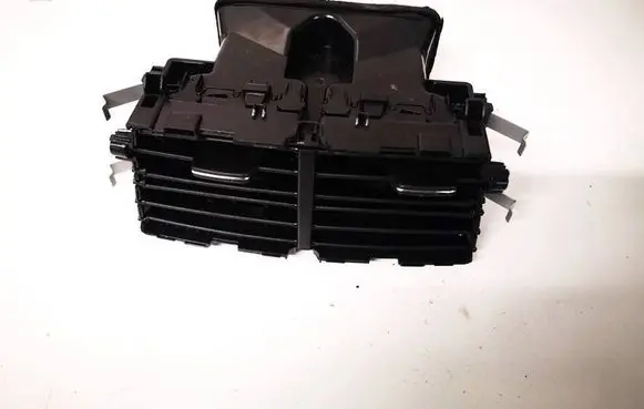 Tesla Model S Dash center air vent grill 109688100B