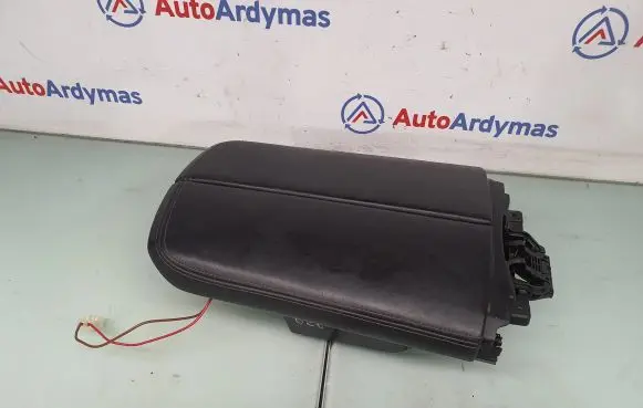 BMW 7 G11 G12 Armrest 6993228 51166993228 9321368