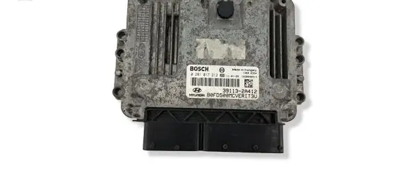 Hyundai i30 Engine control unit/module 391132A412 0281017212 39113-2A412