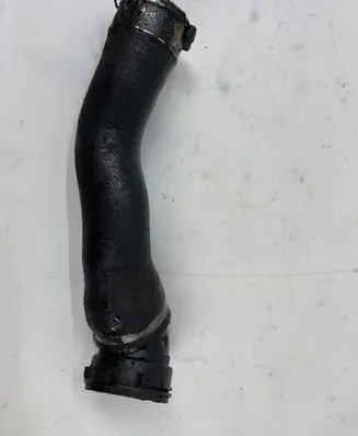 BMW 5 E60 E61 Intercooler hose/pipe 7789048