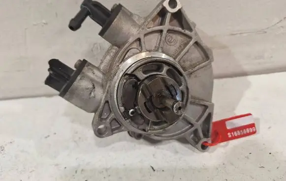 Opel Antara Vacuum pump 25183189