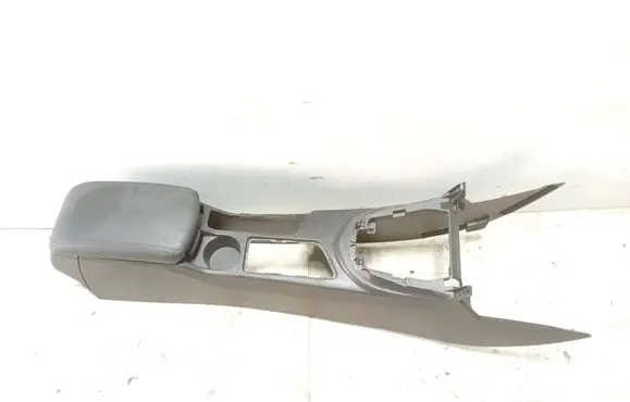 Peugeot RCZ Center console YM14300477 MP6588