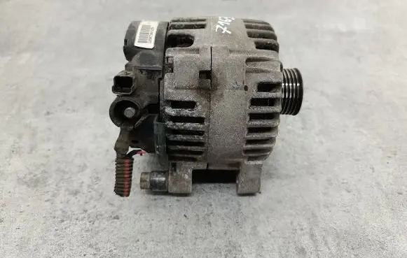 Peugeot 207 Generator/alternator 12047360125N