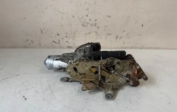 Mercedes-Benz E W210 Tailgate/trunk/boot lock/catch/latch A2107400536