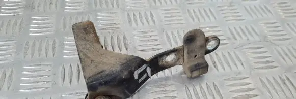 Isuzu D-Max Tailgate hinge 