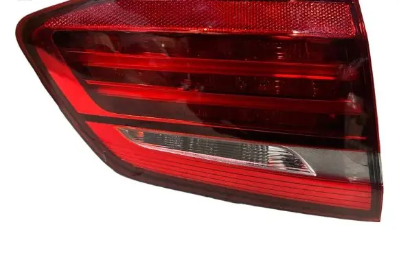 BMW 2 F45 Tailgate rear/tail lights 7311041 63217311041 F03535000F