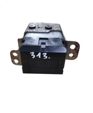 Toyota Corolla Verso E121 Ignition lock 626399-000