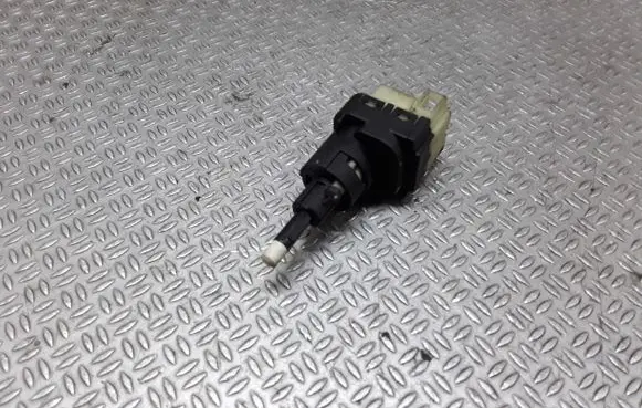 Audi A6 S6 C5 4B Brake pedal sensor switch 1K2945511C
