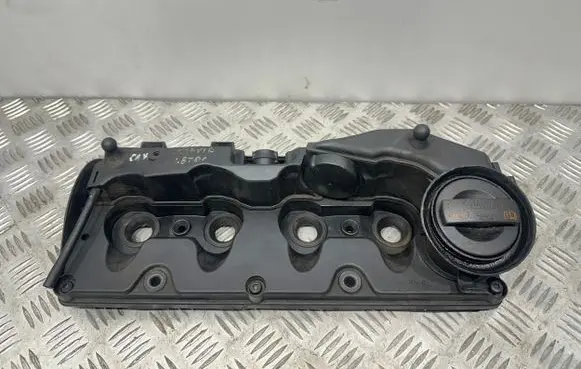 Skoda Octavia Mk2 (1Z) Rocker cam cover 03L103483C