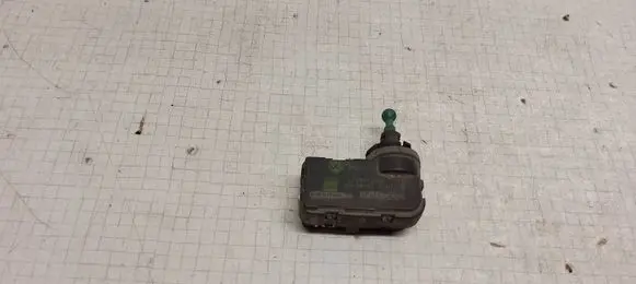 Volkswagen Golf IV Headlight level adjustment motor 1J0941295F