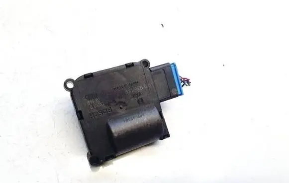Audi A8 S8 D3 4E Air flap motor/actuator 1202032 0132801319