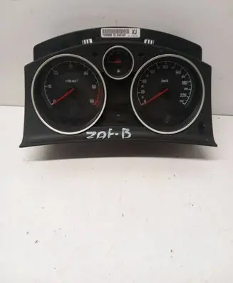 Opel Zafira B Speedometer (instrument cluster) 13225988 SW6607