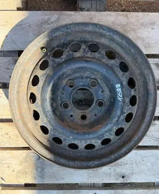 Mercedes-Benz E W124 R15 steel rim 1244000602