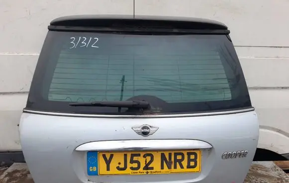 Mini One - Cooper R50 - 53 Truck tailgate MINKL
