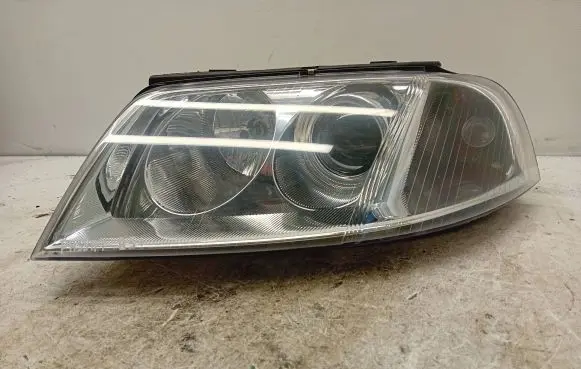 Volkswagen PASSAT B5.5 Headlight/headlamp