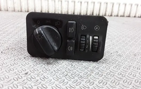 Opel Frontera B Light switch 8971779590