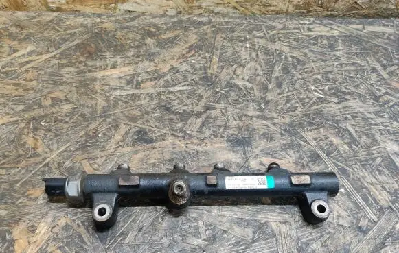Fuel main line pipe