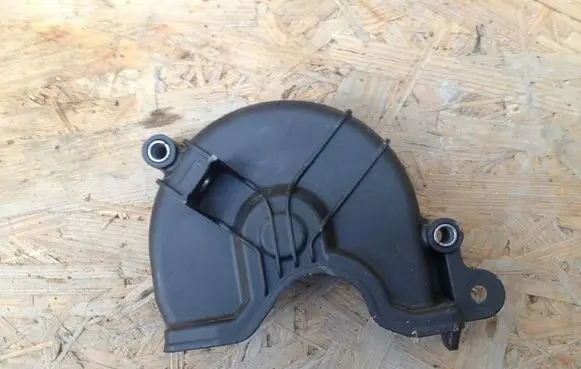 Volkswagen Polo V 6R Timing belt guard (cover) 04C109121C