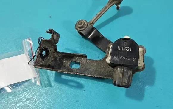 Toyota C-HR I Headlight ballast module Xenon B0159442 IMPRK1589368