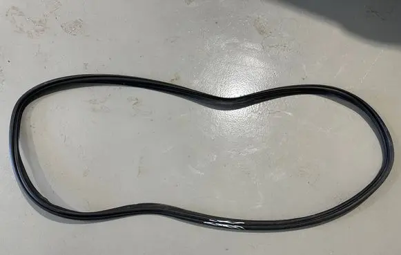 Volvo XC60 Trunk rubber seal (body)