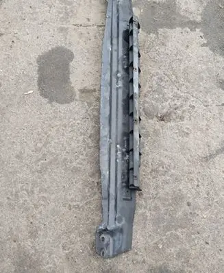 Audi Q7 4L Bottom radiator support slam panel 7L0805551A