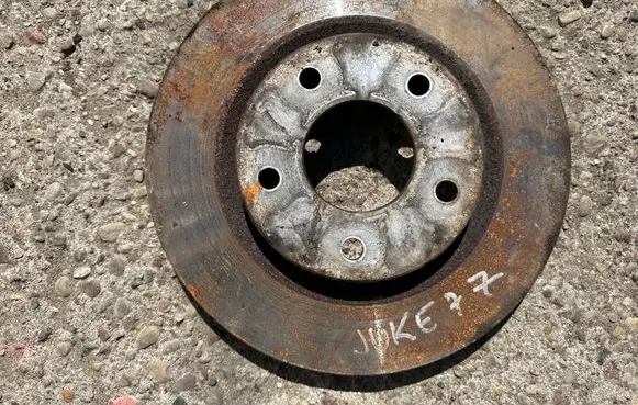 Nissan Juke I F15 Front brake disc