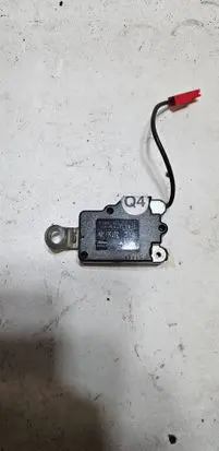 Mercedes-Benz S W220 Aerial antenna amplifier 2208201489