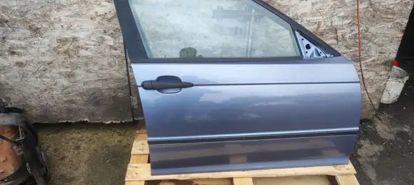 BMW 3 E46 Front door 
