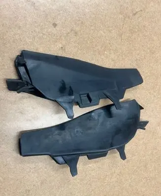 BMW 3 E46 Other engine bay part 51718208479 8208479