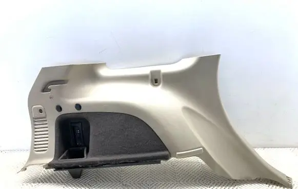 Jeep Grand Cherokee Trunk/boot side trim panel 