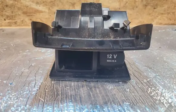 Mercedes-Benz E W212 Ashtray (rear) A2126803750