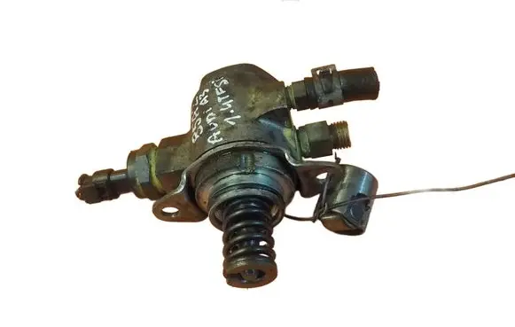 Audi A3 S3 8P Fuel line/pipe/hose 