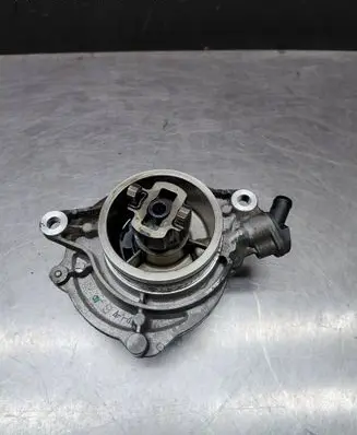 BMW 5 E60 E61 Vacuum pump 7791232