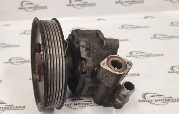 Renault Trafic II (X83) Power steering pump 059145255C