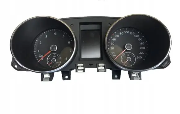 Volkswagen Golf VI Speedometer (instrument cluster) 5K0920871