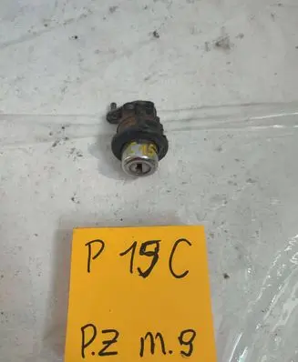 Citroen C15 Coupe door lock (next to the handle) 13456654