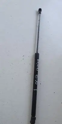 Nissan Qashqai Tailgate/trunk strut/damper