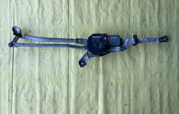 Mercedes-Benz C W204 Wiper motor 1397220564 A2048201140